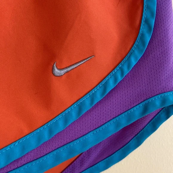 Nike Retro Tempo Shorts - Picture 4 of 7